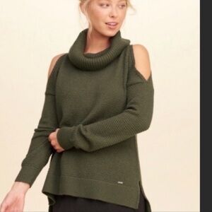 Hollister Dark Green Cold-Shoulder Sweater